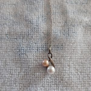 Fresh Twist Necklace